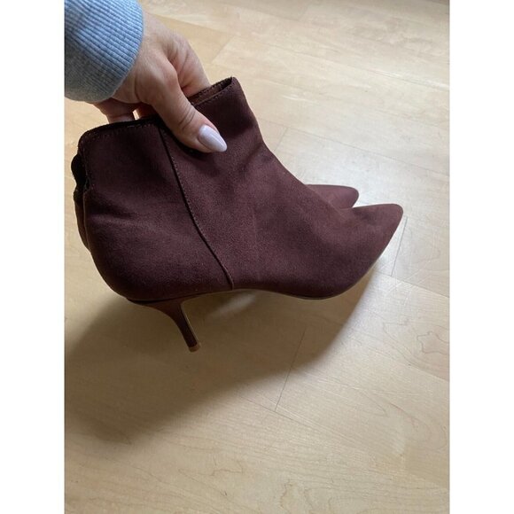 CHARLES by Charles David BNWOT "Accurate" booties sz 7.5 side zip with heel - Picture 5 of 8